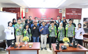 Muda Bersuara, Merdeka Memilih: Ketua Bawaslu HSU Dorong Pemilih Pemula Berpikir Kritis