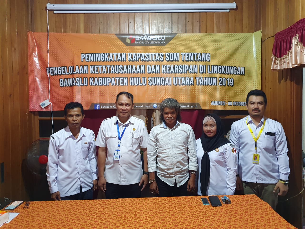 Peningkatan Kapasitas SDM Tentang Pengelolaan Ketatausahaan dan Kearsipan Di Lingkungan Bawaslu Kab. HSU Tahun 2019