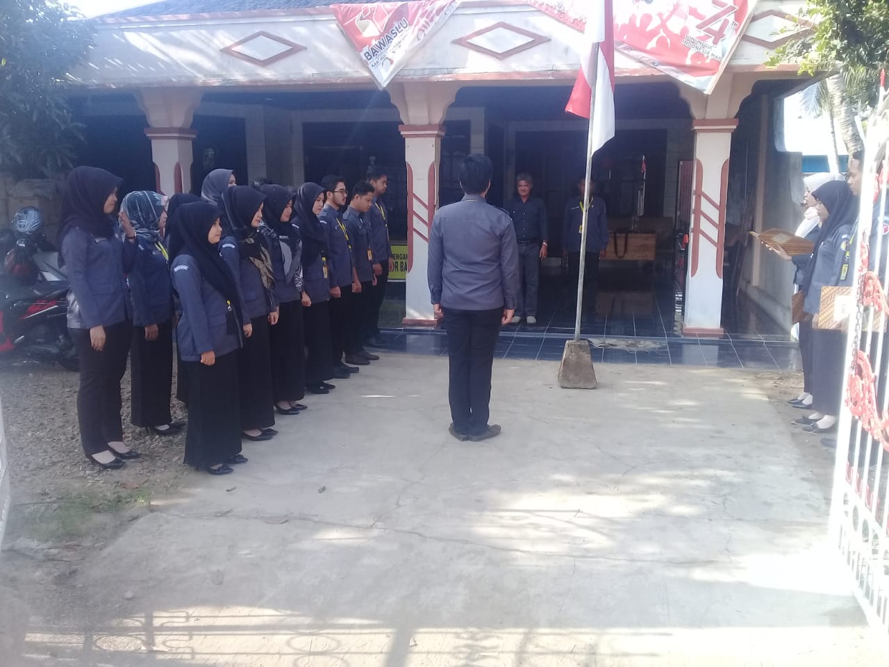 Drs. Syardani : Menginformasikan Rekrutmen Panwascam Pilkada 2020