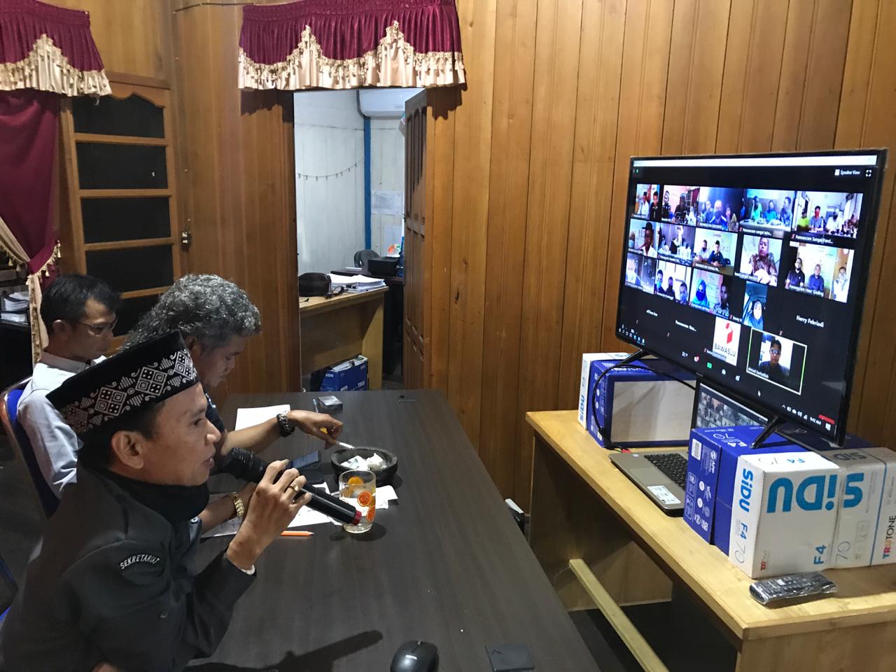 Halal Bi Halal Bawaslu Kabupaten Hulu Sungai Utara : Panwacam Se-kab HSU Siap Kawal Pilkada Lanjutan 2020