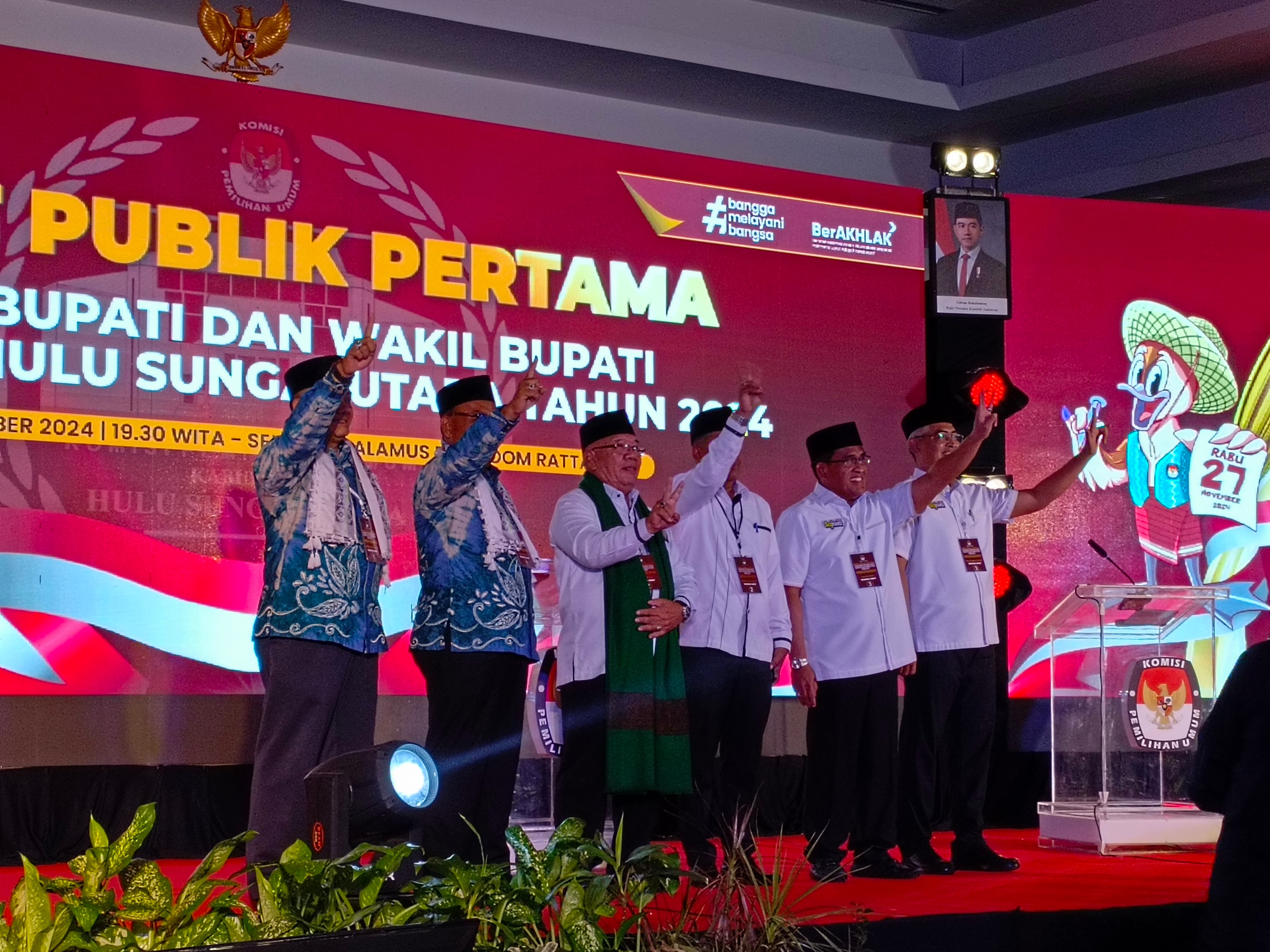 Debat Pertama Pilbup HSU 2024