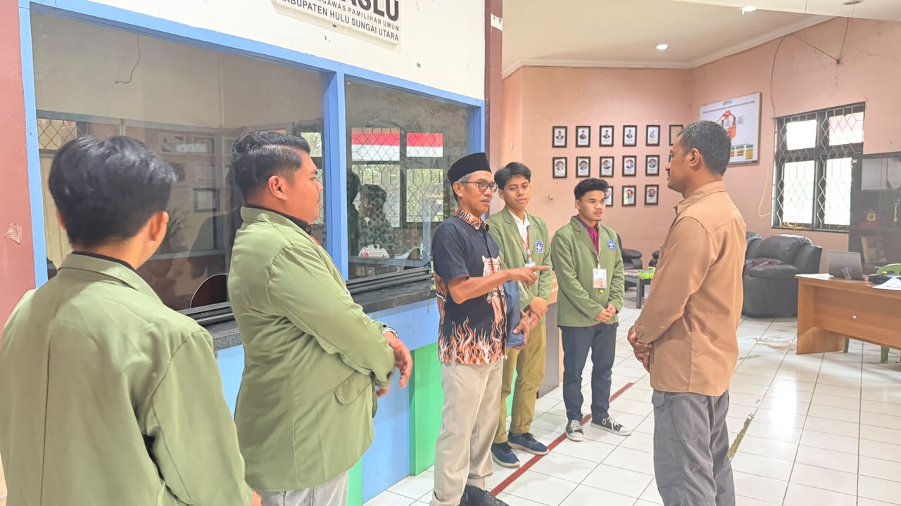 Dua Bulan Magang di Bawaslu HSU, Mahasiswa STIA Amuntai Resmi Dijemput