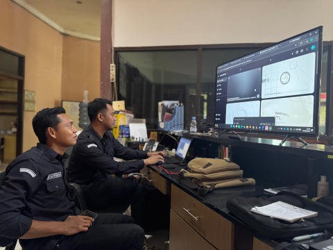 Tim Humas Bawaslu HSU Lanjutkan Proses Editing Video “Bawaslu Membelajarkan” Volume 2