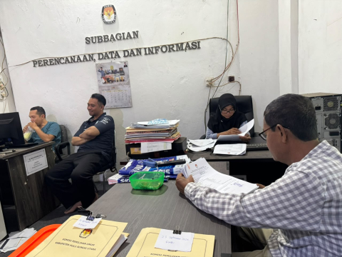 Koordinasi dengan KPU HSU