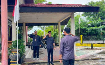 Bawaslu HSU Gelar Apel Pagi, Siap Sukseskan Peringatan HUT ke-80 RI