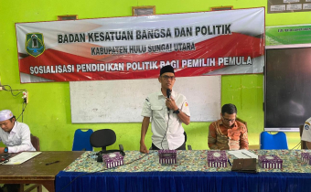 Bawaslu HSU Hadiri Sosialisasi Penyuluhan Politik Pemilih Pemula