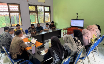 Rapat Mingguan Sekretariat Bawaslu HSU