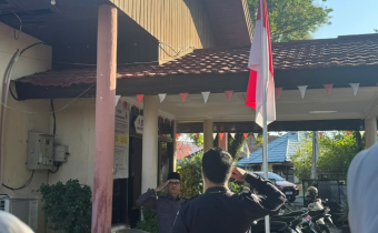 Ketua Bawaslu HSU Tegaskan Implementasi Surat Edaran Nomor 21 Tahun 2026 pada Apel Rutin