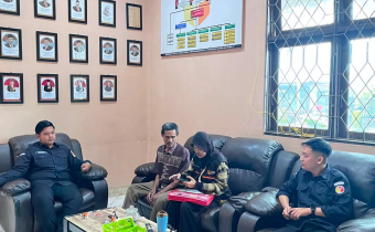 BPS Hulu Sungai Utara Lakukan Verifikasi Data Kantor Bawaslu HSU dalam Rangka Pemutakhiran Data Sensus Ekonomi
